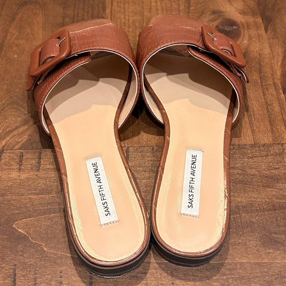 Saks Fifth Avenue Brown Leather Croc Embossed Buckle Slide Sandals 6.5 - Picture 3 of 5